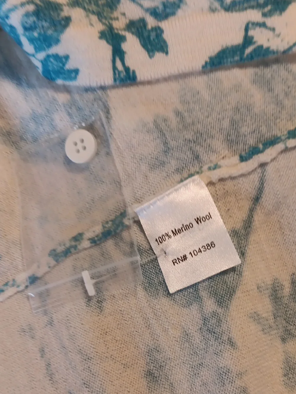 Garnet Hill White Cardigan with Teal Blue Floral & Bird Toile Print, XL, NWOT - Picture 7 of 8